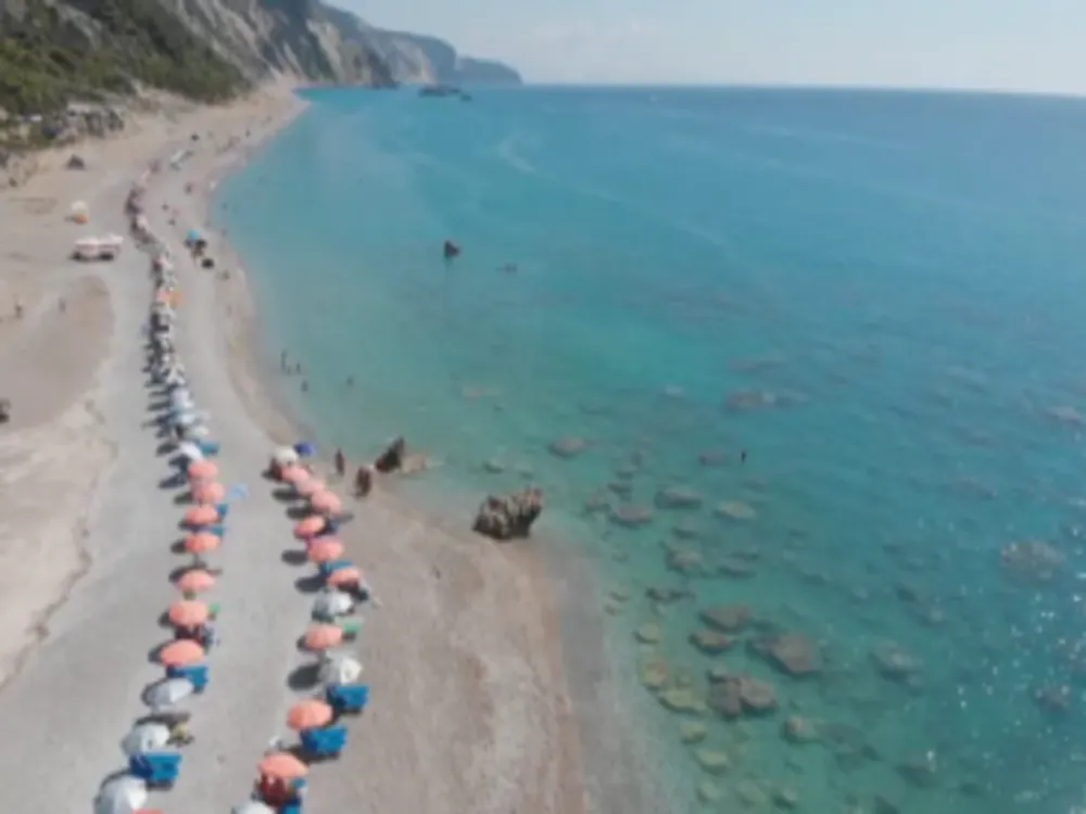Παραλία 9